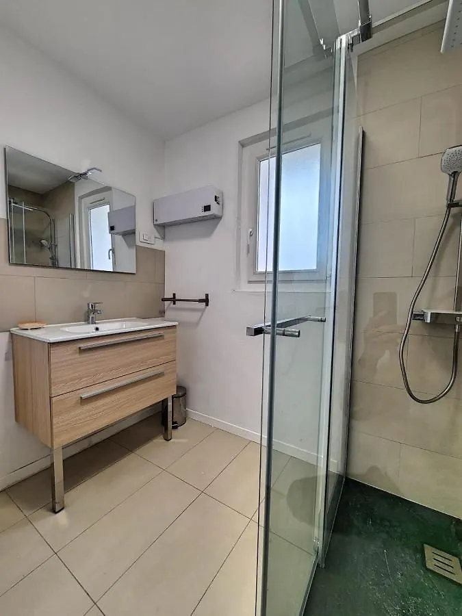 Apartment Comfort Terrace Garden Wifi Saint-Cyr-sur-Mer Holiday home