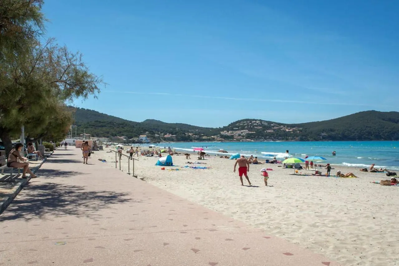 Holiday home Apartment Comfort Terrace Garden Wifi Saint-Cyr-sur-Mer